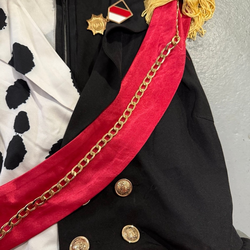 Dolls Kill tricks n treats CALL ME CRUEL Cruella DeVille Costume small - Picture 10 of 12